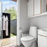 Дом отдыха 1602-aakirkeby-bonamarken-8 Vester Somarken